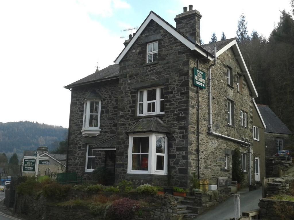 Bryn Llewelyn Bed and Breakfast Betws-y-Coed Eksteriør billede